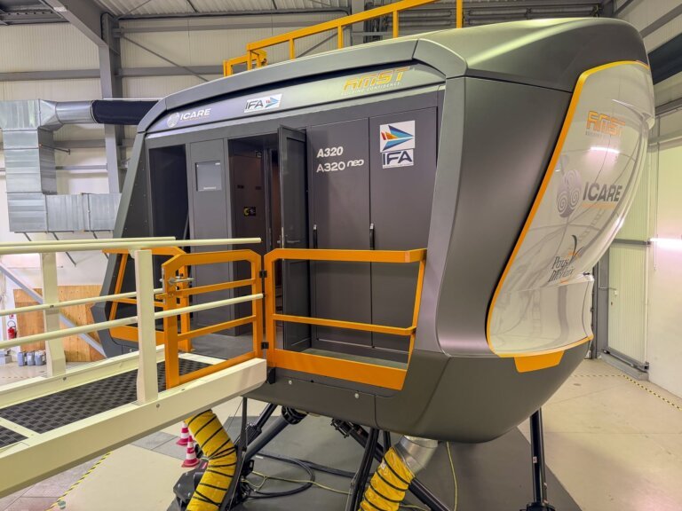A320 Full Flight Simulator